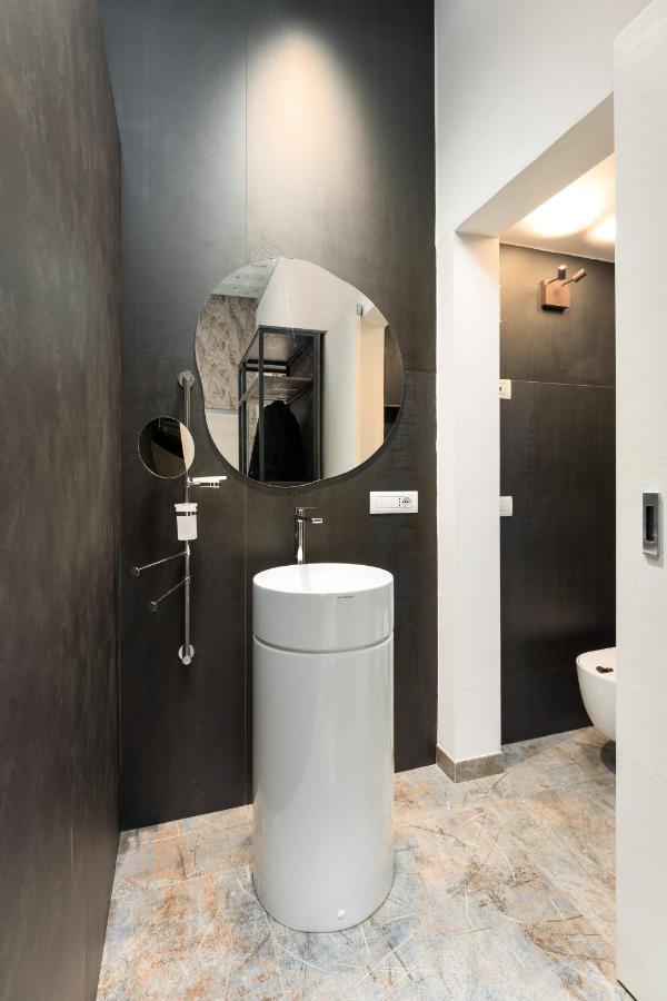F1Rst Suite Apartment & Spa Florence Luaran gambar