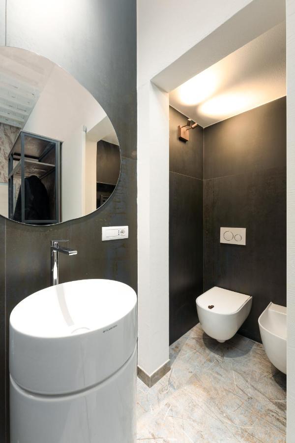 F1Rst Suite Apartment & Spa Florence Luaran gambar
